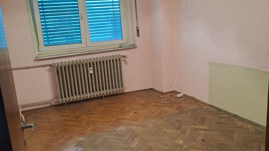 Vand apartament 4 camere - Poză 7