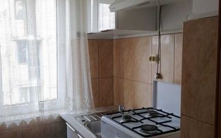 Garsonieră mobilată pentru închiriere în zona Alexandru cel Bun, lângă Liceul de Mecatronică - Poză 2