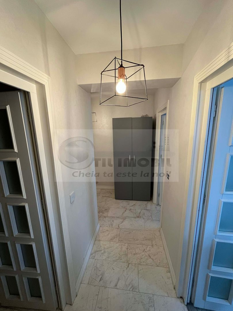 Apartament 2 camere – 69 mp, etaj 10/10- Copou- Royal Town - Poză 5