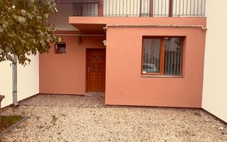 Casă cu 4 camere, curte proprie și 2 balcoane – Șelimbăr - Poză 22