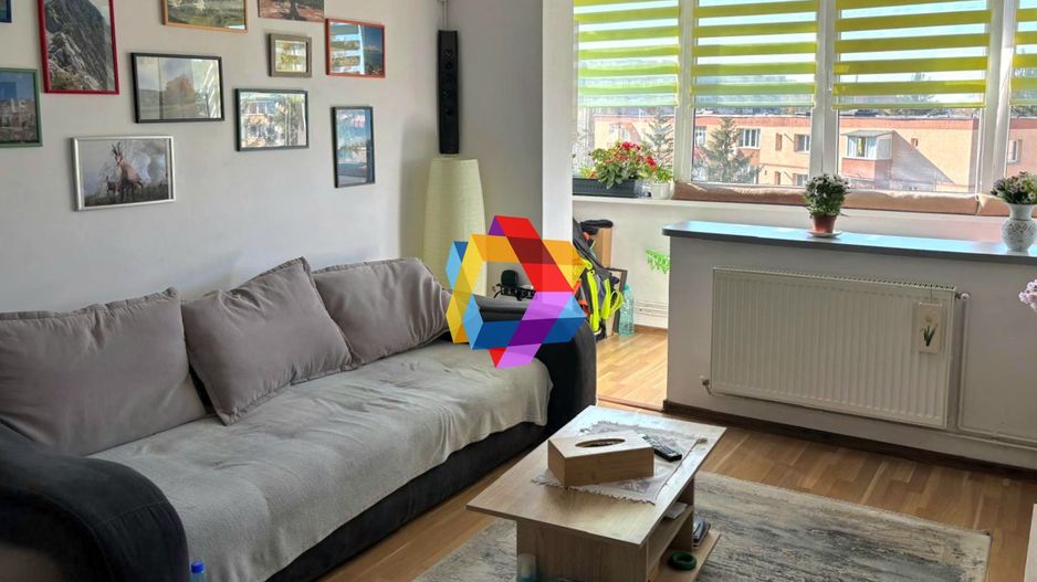 Apartament cu doua camere, zona Astra - Saturn, 50 mp - Poză 1