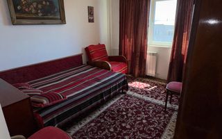vand apartament 3 camere zona zona Stomatologie, decomandat - Poză 3