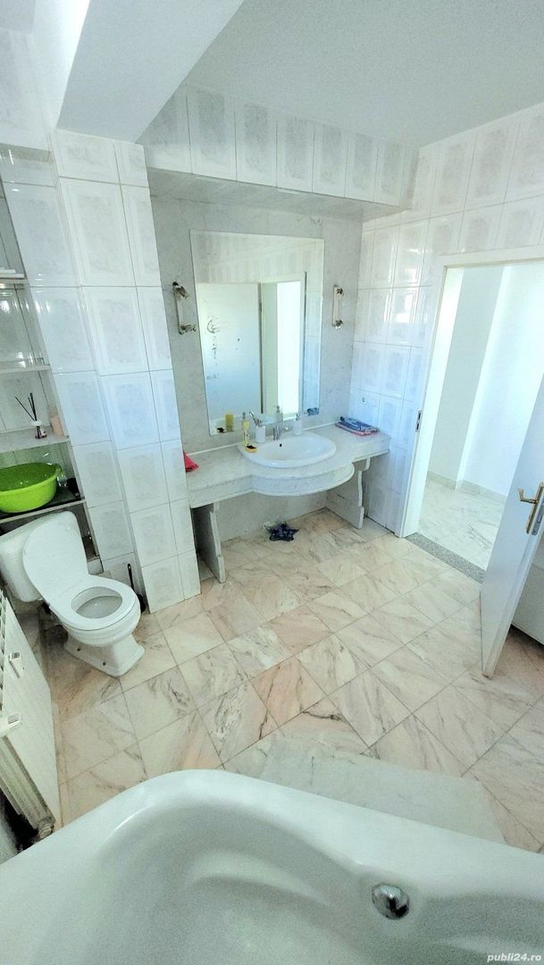 Apartament 5 camere, 250mp, vilă stradală, centrală proprie Dna. Ghica - Poză 8