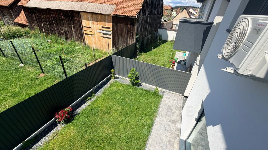 Casa individuala utilata 4 camere 120 mp utili garaj si teren Cristian - Poză 30