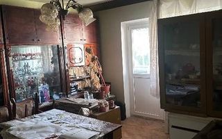 Apartament 3 camere Sagului cu centrala - Poză 1