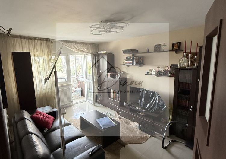 Apartament 3 camere spațios Lacul Tei Zona Nord - renovat complet - Poză 2