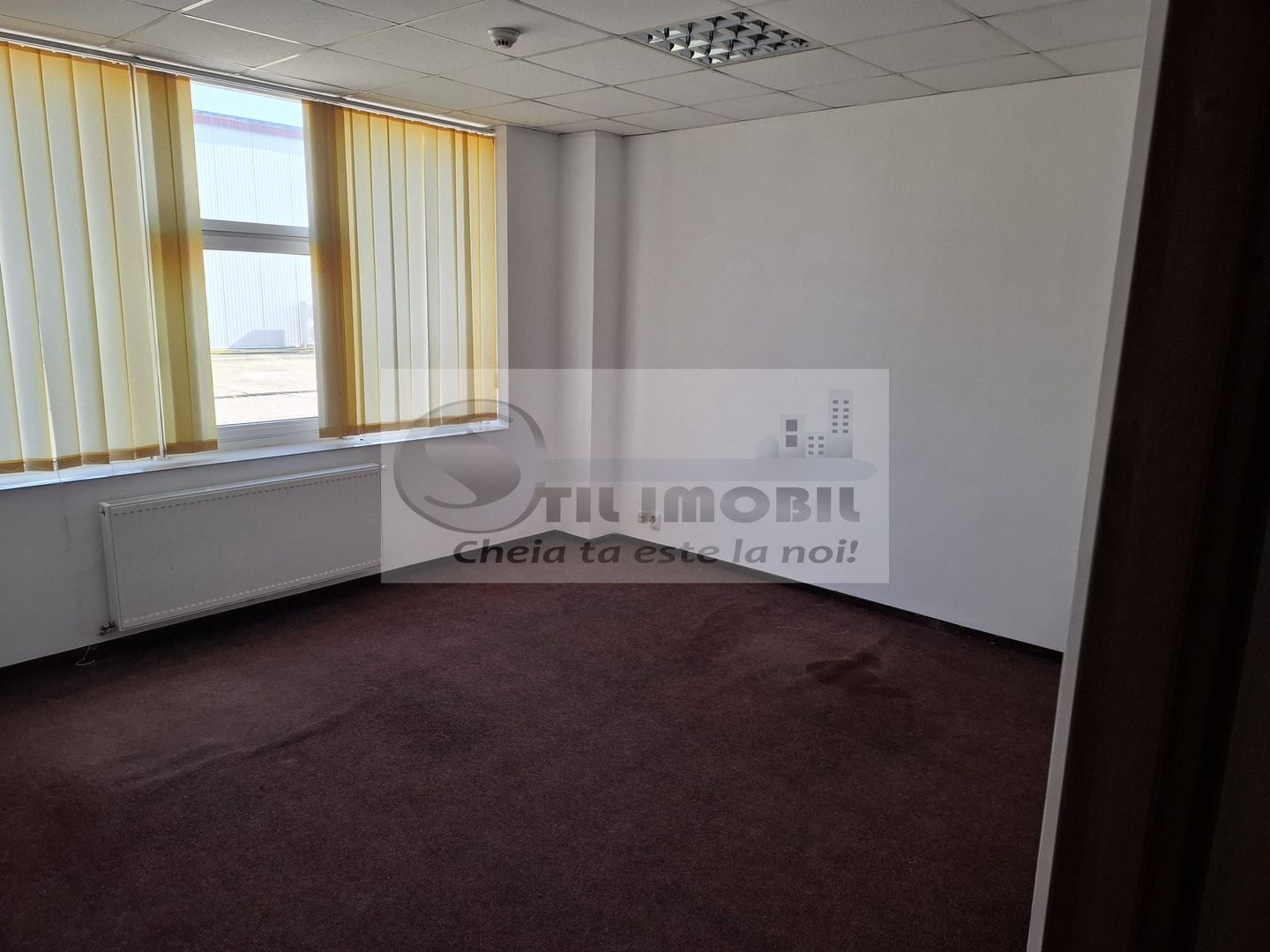 Spatiu depozitare de inchiriat,  suprafata 1250mp +500mp birou - Poză 17