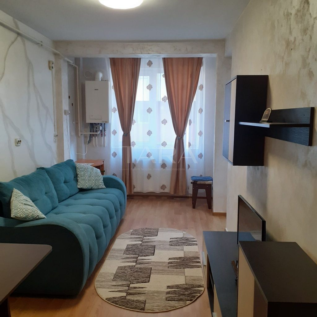 Apartament 2 camere, balcon închis, etaj 1, parcare inclusă. - Poză 2