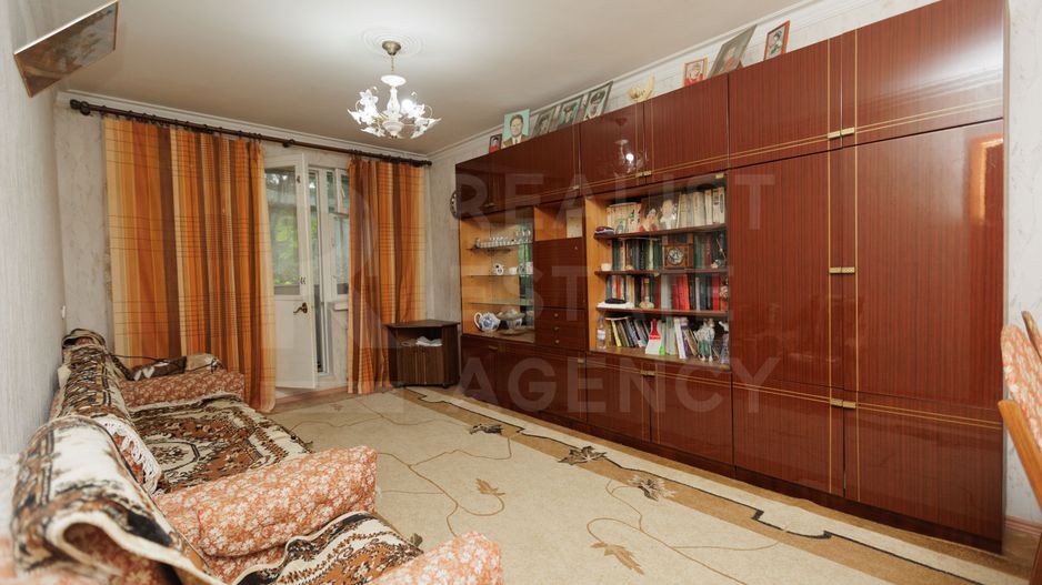 Vânzare, apartament, 2 camere str. Hristo Botev, Botanica - Poză 2