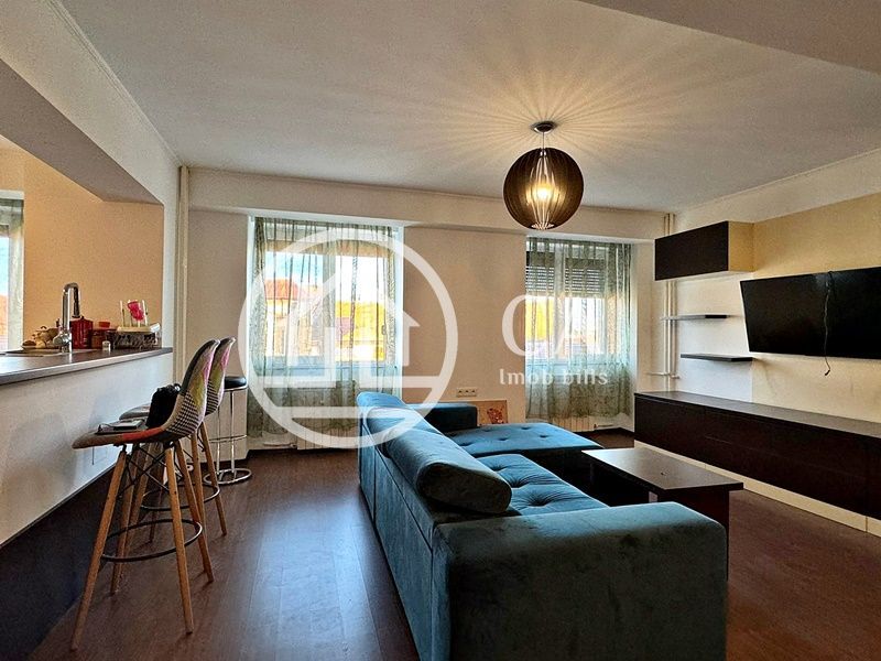 Apartament de închiriat cu 3 camere zona Ultracentrală, Oradea - Poză 3