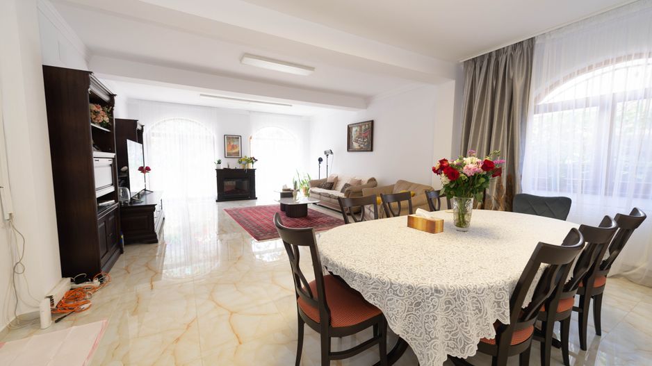 Apartament cu 4 camere 169mp, parter si teren 175mp, în zona Grivita - Poză 2