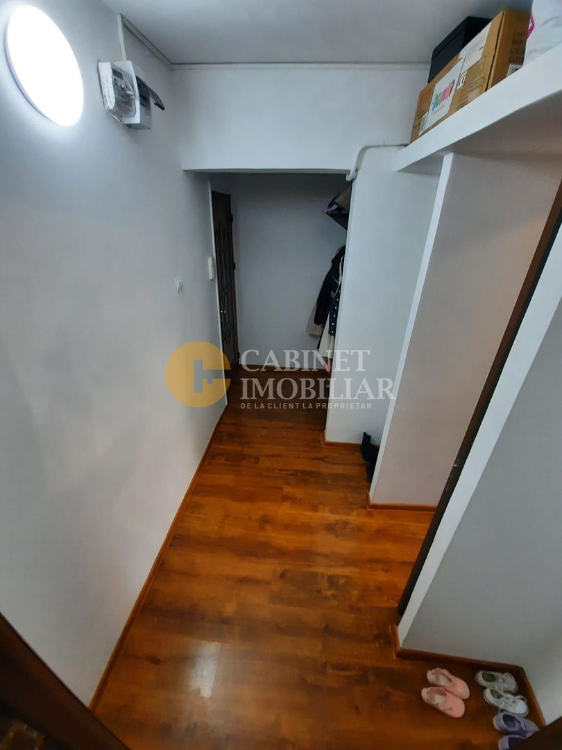 Zona Alexandru cel Bun - Apartament 2 camere - Etaj Intermediar - Poză 7