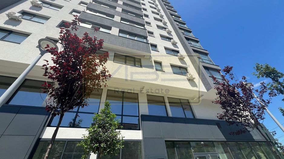 Apartament nou, modern, cu parcare la Comat Towers. - Poză 3
