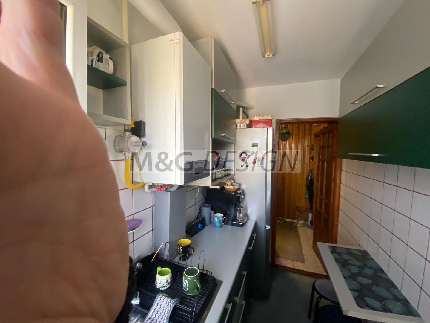 Apartamnt 3 camere Sagului cu centrala - Poză 2
