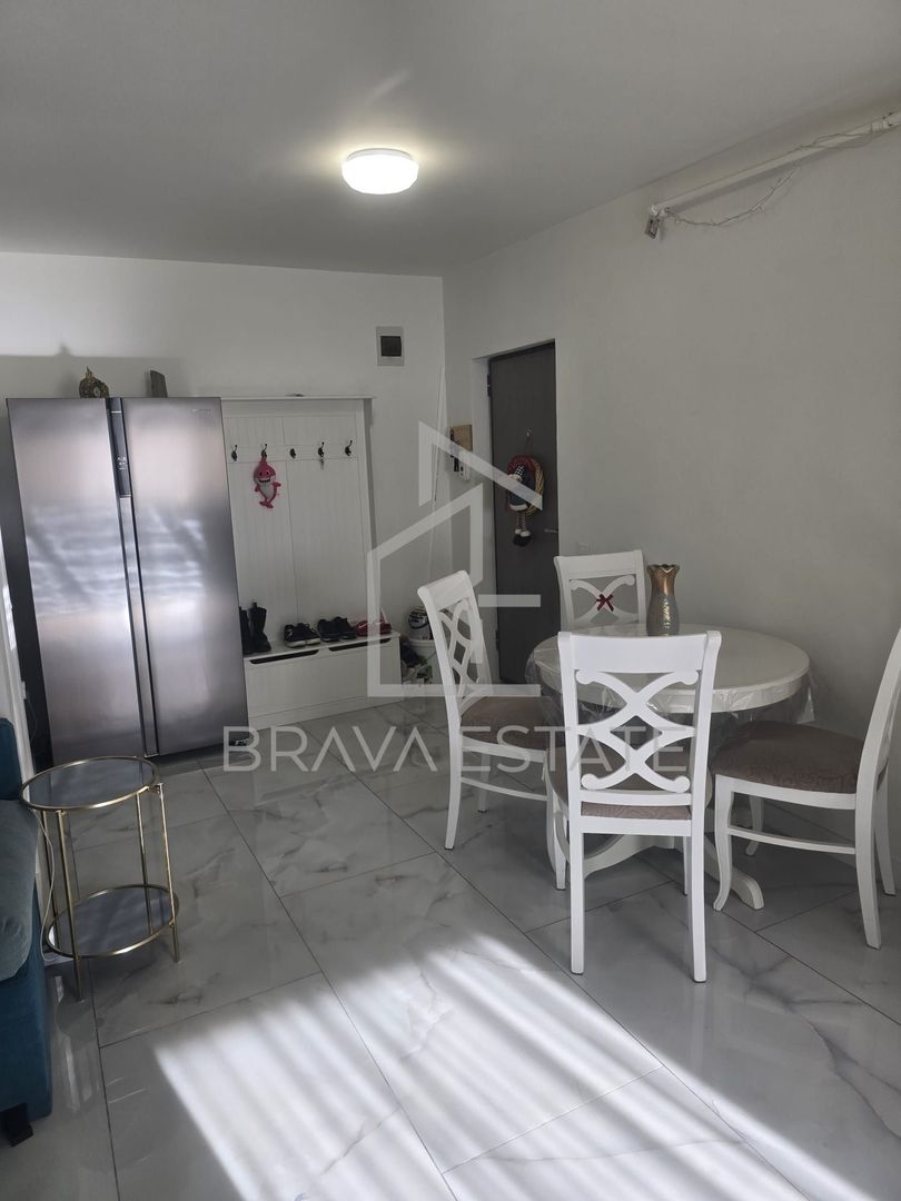 Apartament 2 camere, 44mp, balcon, parcare, strada Eroilor - Poză 2