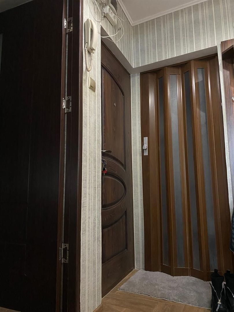 Apartament 1 camera central la parter - Poză 11