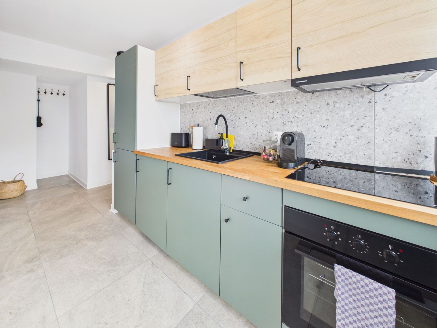 Apartament 2 camere complet renovat 2025 | Km 0 București | - Poză 4