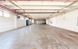 Hală industrială de închiriat în Arad – 600 mp, parcare - Poză 1