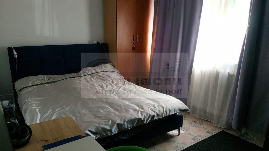 Apartament 3 camere – zona Podu-Roș- 450 Euro - Poză 5