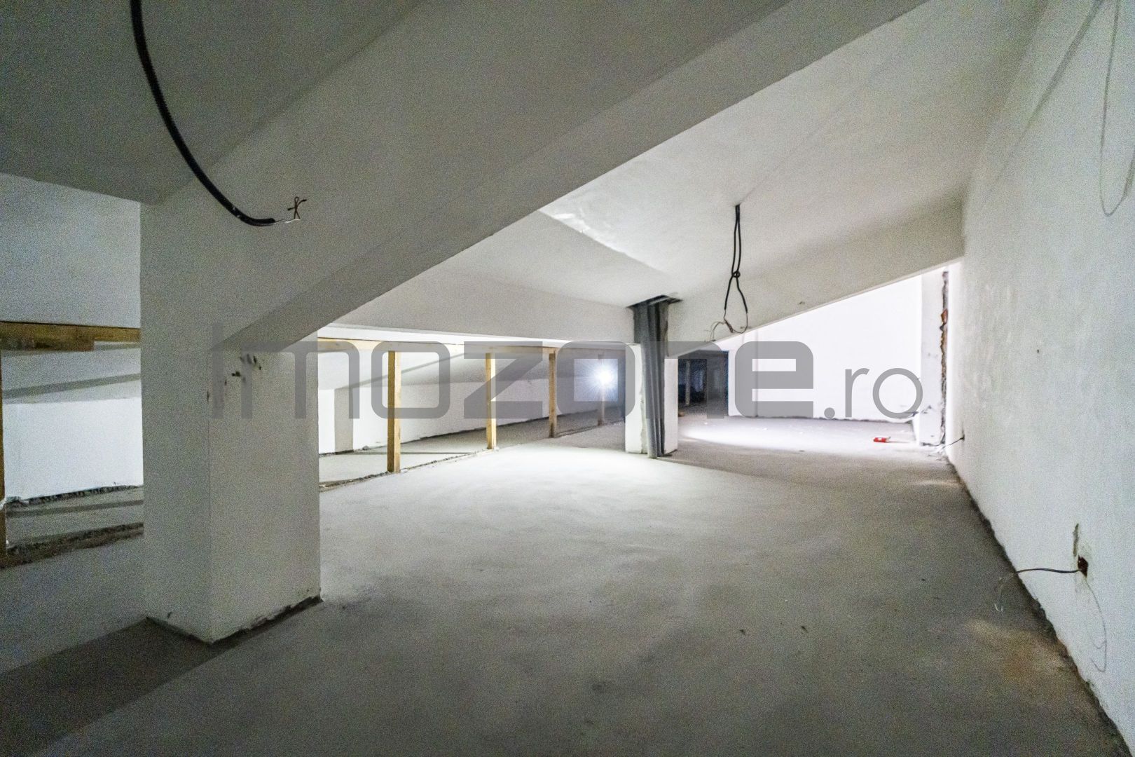 Ap., 2 cam. dec. 56 mp., + Terasa acoperita 43 mp,+ Pod, Pacii, Comision 0% - Poză 12