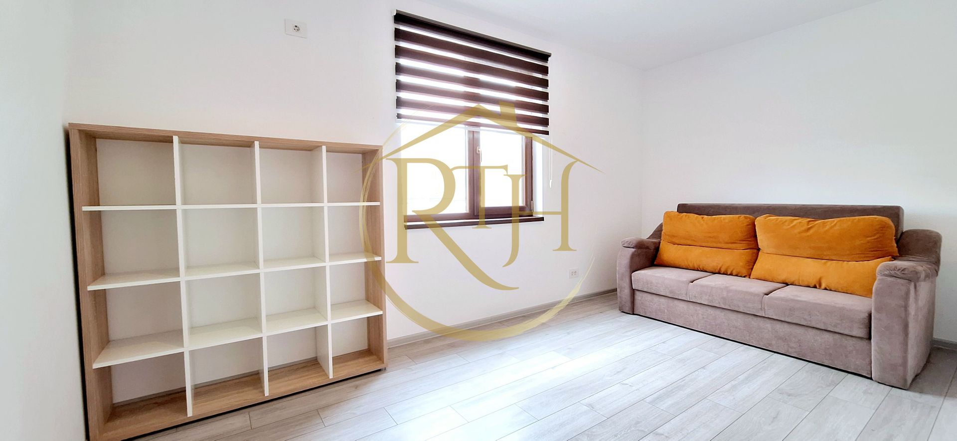Oferim spre inchiriere apartament spatios, 3 camere, Bloc Nou, Braytim - Poză 10