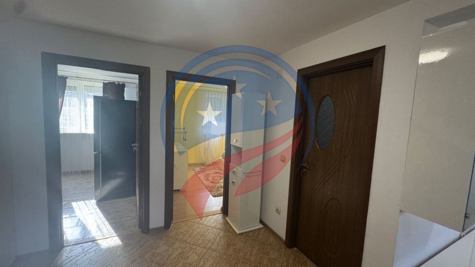 Casă spațioasă în Balș, zonă excelentă – aproape de centru și spital - Poză 11