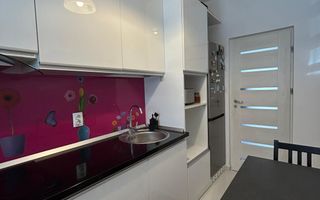 Apartament 2 camere decomandat curte proprie + loc parcare in Militari Residence - Poză 11