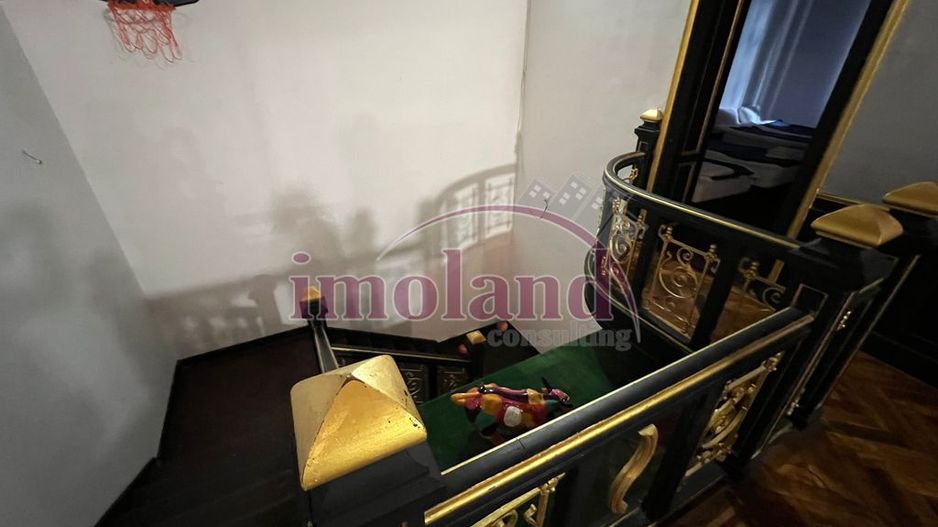 Vila - Piata Romana - Amzei - Poză 12