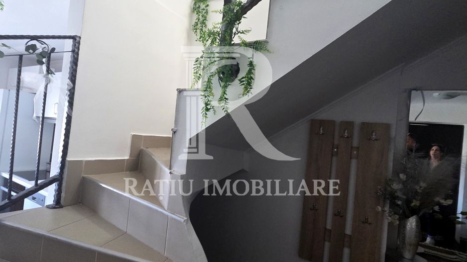 Apartament la casa cu 4 camere | Iosia | Oradea - Poză 7