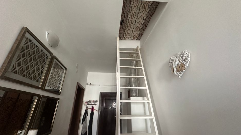 Apartament 3 camere de vanzare in Predeal - Poză 9