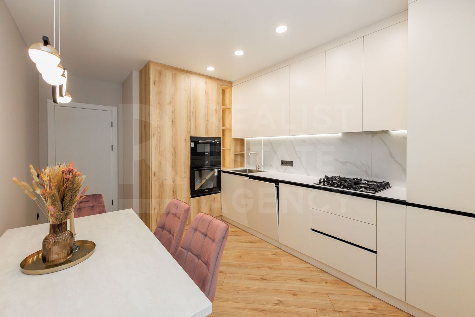 Vânzare, apartamnet, 2 camere, str. Regina Elizabeta, Durlești - Poză 3
