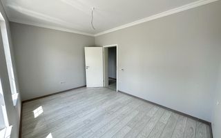 Gradina proprie. Bucatarie inchisa. Parcare. Finalizat. - Poză 5