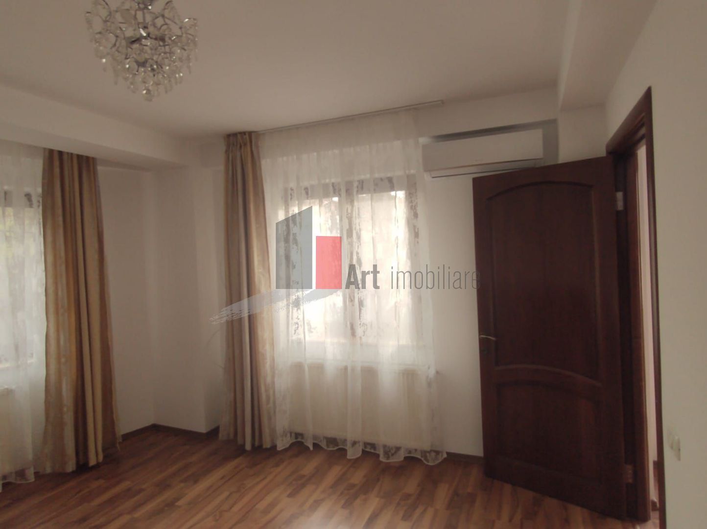 VIla Occidentului - birou sau locuinta - Poză 4