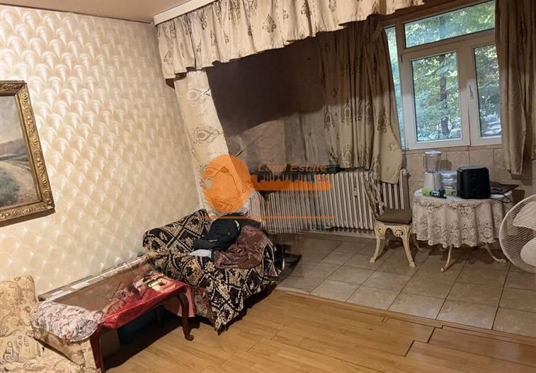 Garsoniera in zona Gojului-6 minute de Metrou - Poză 1