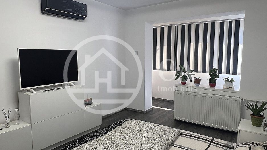 Apartament cu 2 camere de vanzare Rogerius Oradea - Poză 5