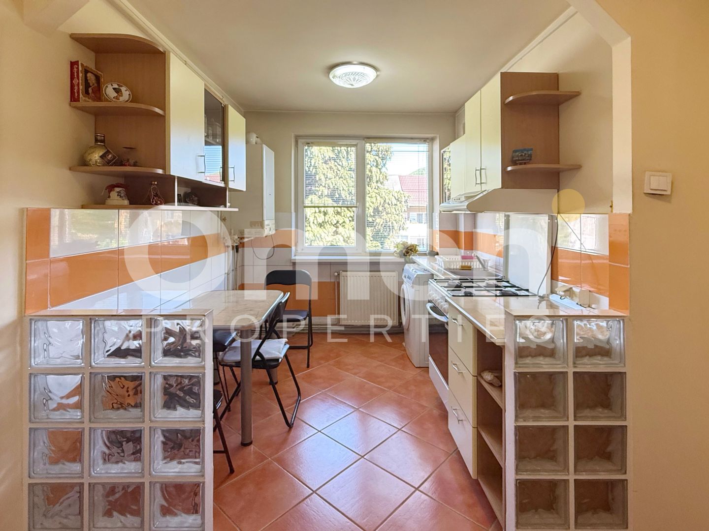 Închiriez apartament 2 camere zona Centrul Universitar Nord - Poză 4