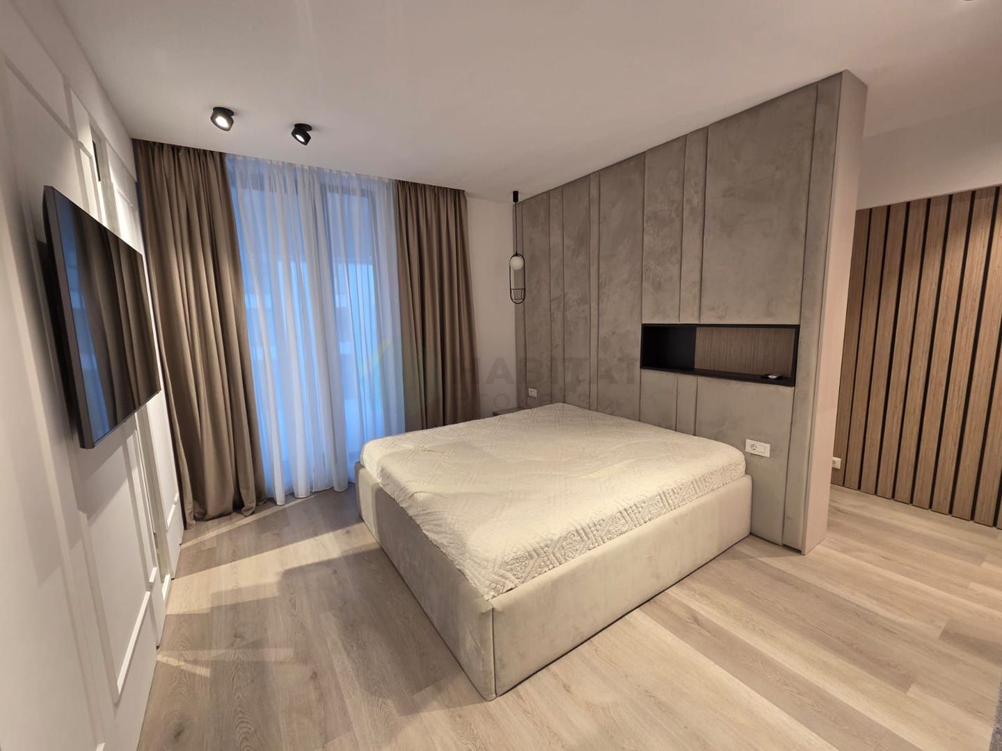 Apartament spectaculos cu grădină privată de 152 mp – disponibil spre închiriere - Poză 16