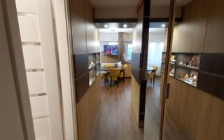Vanzare Garsonieră premium, 41 mp, renovată, mobilată la comandă, balcon - Poză 3