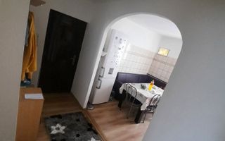 Apartament 3 camere Aradului, 2 bai, 2 balcoane , centrala proprie - Poză 6