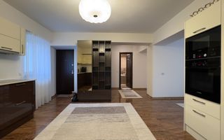 Apartament cu 3 camere, Parcare, P-ta Cipariu  zona Central - Poză 9