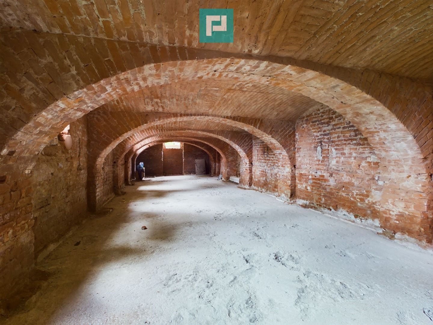 Proprietate unicat - poziție centrală - Mărășești - Poză 1