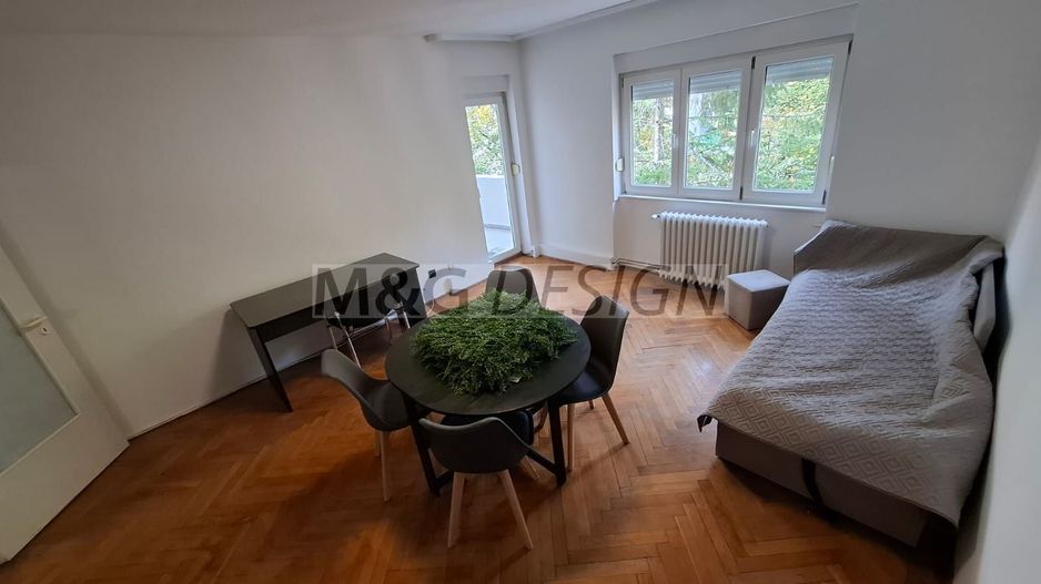 Medicina, etaj 3, CENTRALA, renovat recent - Poză 6