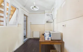 Casa cu 8 camere de vanzare | rezidential si comercial | Nerva Traian - Poză 19