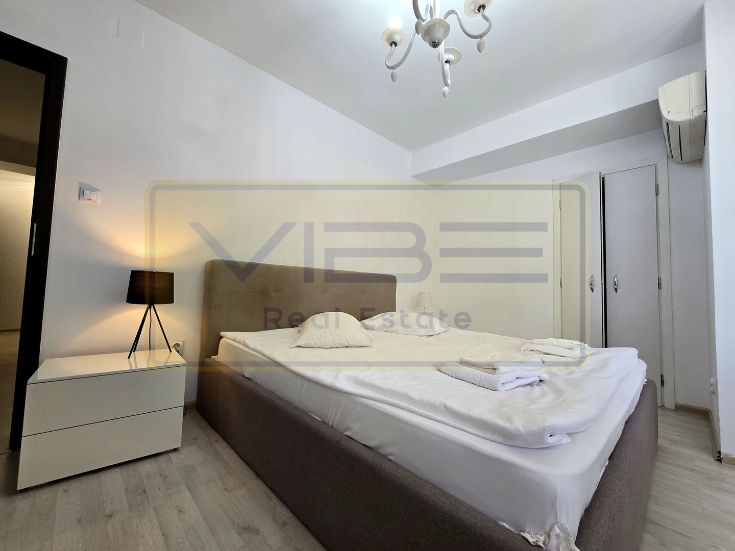 Semicentral- 24 min walk to UMF-  2 room apartment- new building - Poză 1
