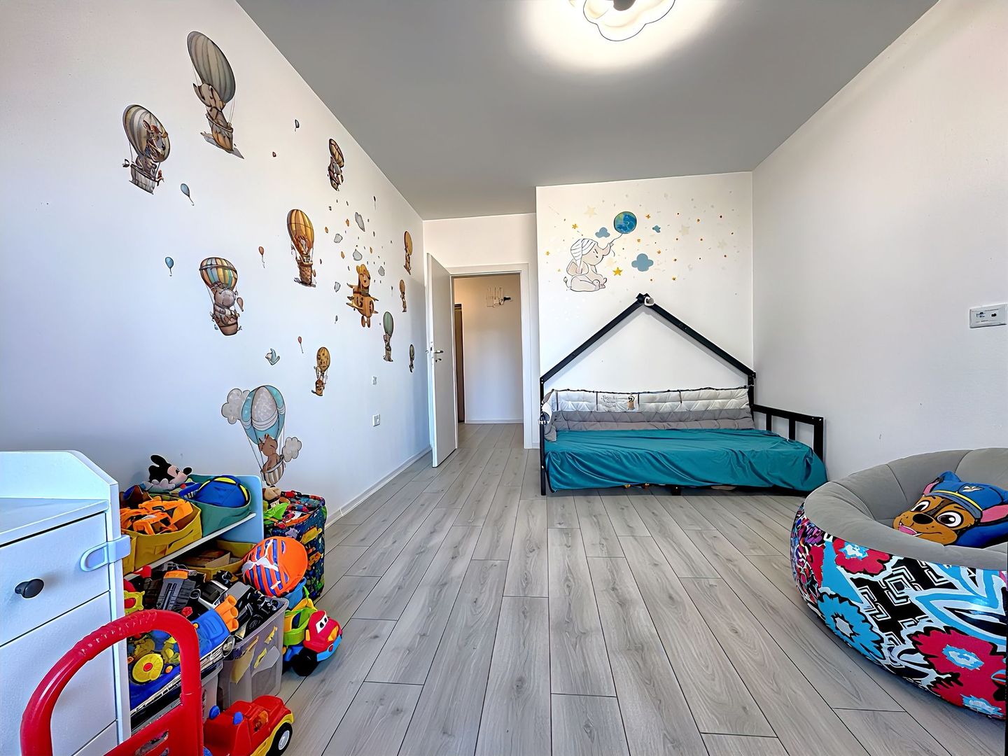 Pallady 2 camere decomandat bucatarie inchisa incalzire in pardoseala - Poză 19