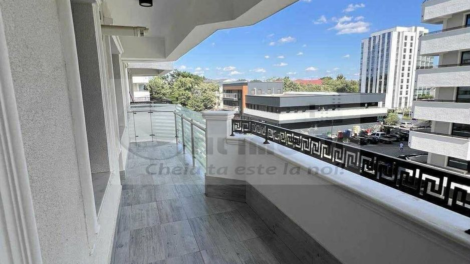 Apartament modern cu 2 camere - Royal Town, Copou - 550€ - Poză 10