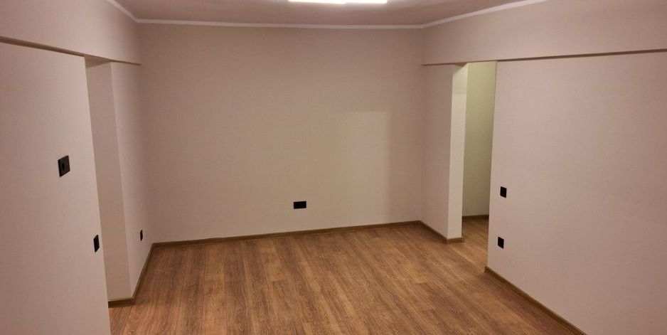 2 camere, etaj 1, Centru - Poză 8
