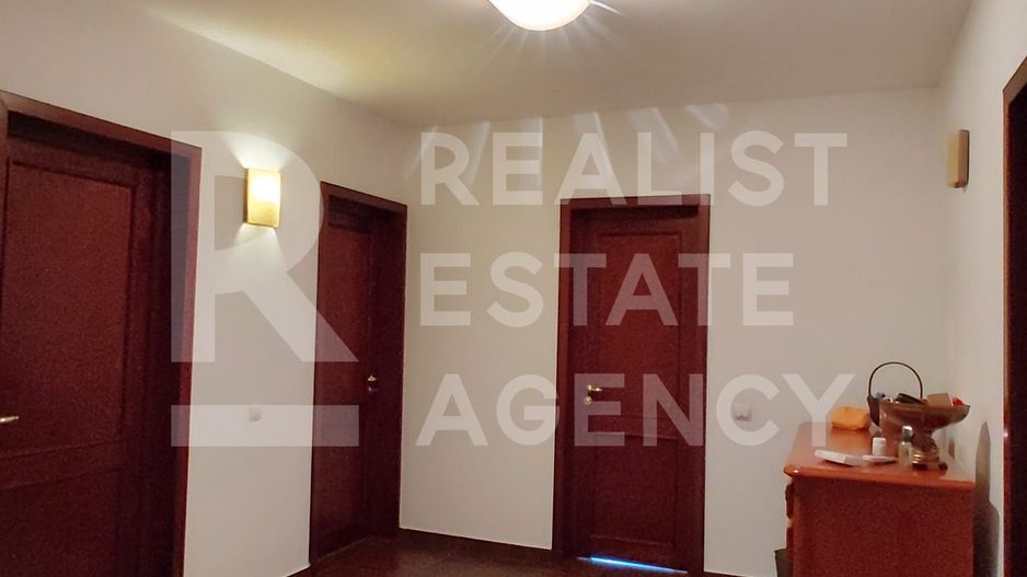 Vilă individuală 430 mp utili, teren 2.000 mp, panouri solare - Poză 7