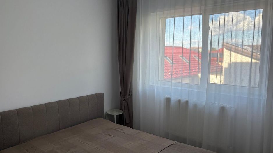 De inhciriat apartament cu 2 camere , Aparatorii Patriei - Poză 1