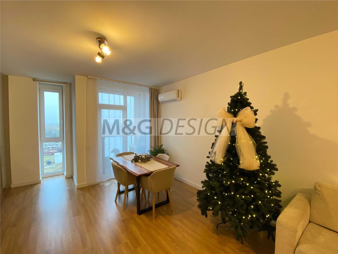 2 camere bloc nou zona Torontalului loc de parcare mobilat - Poză 3